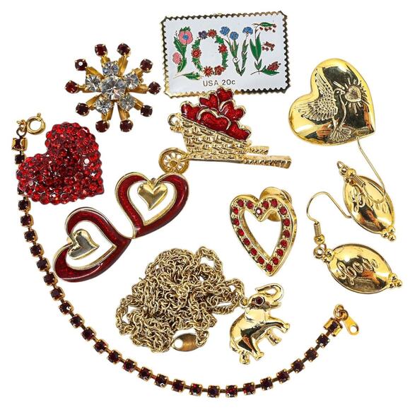 Lot Vintage Jewelry Love Hearts Goldtone & Red Rhinestones Enamel Incl Avon USPS - Picture 1 of 11